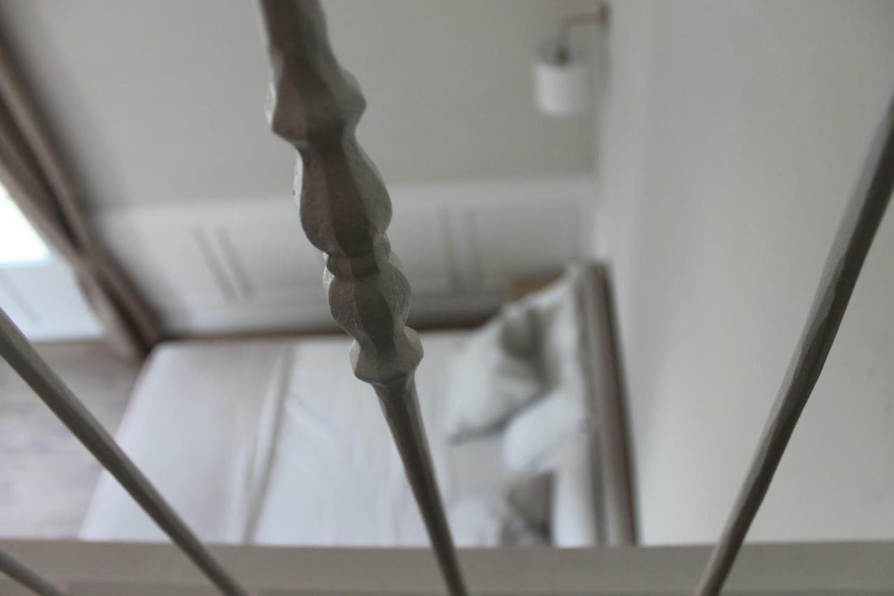 莱切La Roche住宿加早餐旅馆 外观 照片