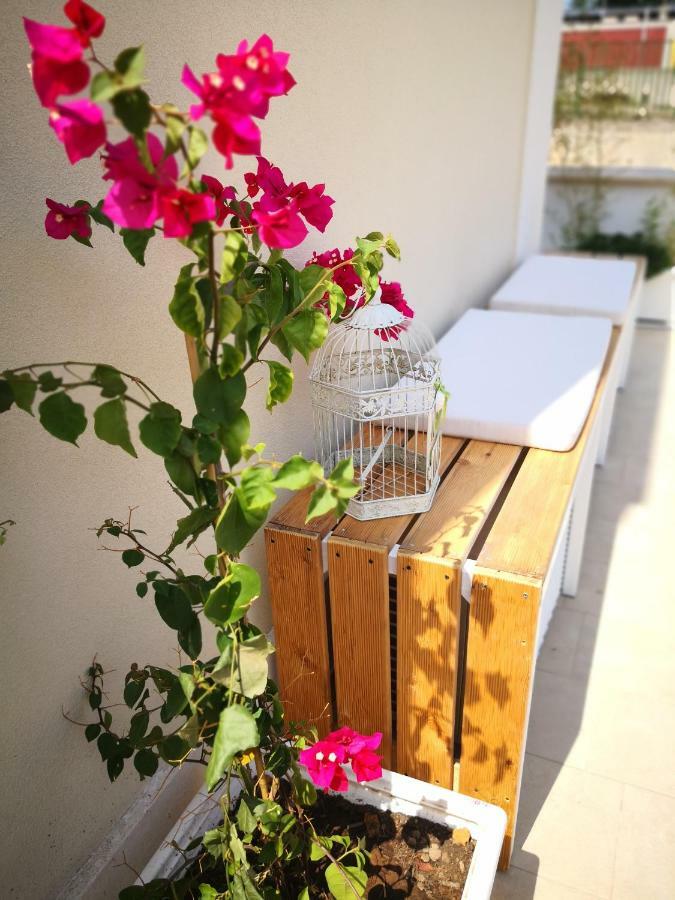 莱切La Roche住宿加早餐旅馆 外观 照片
